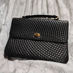 美品 BALLY バリー ハンドバッグ ターンロック キルティング ゴールド