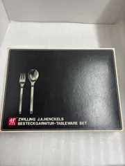 ZWILLING J.A．HENCKELS テーブルウェアセットのサムネイル