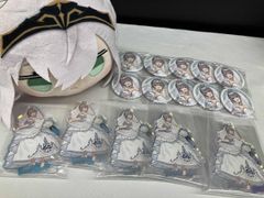 미품 이치 반 쿠지 홀로 라이브 시로가네 노엘 웨딩 캔 배지 10 개 & 악스타 5 개 & 잠자리 봉제 인형 정리 세트
