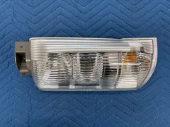 【純正/新品】 いすゞ エルフ 右コーナーランプ 8-98120111 NKR85 右ウインカーのサムネイル