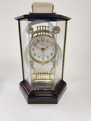 [Weekend Sale! Until 10am on Monday, March 23rd!] [For Okinawa and remote islands, please contact us before purchasing] Grace Quartz Showa Exceed Table Clock, Vintage, Antique, Collectible, Fine Art, Collection *Operation not confirmed
