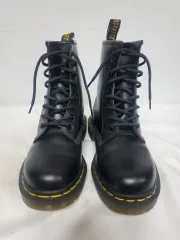DR. MARTENS ドクターマーチン ブラック 8ホール ブーツ 正規品 230 235サイズまで可能