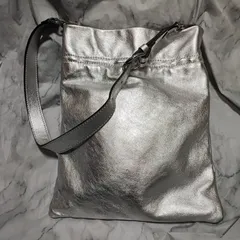 GIANNI CHIARINI ジャンニキアリーニ レザー ショルダーバッグ