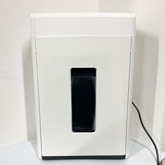 Item thumbnail for item bec4d8b7-3e4e-4a93-9c71-a9c5df7c133a