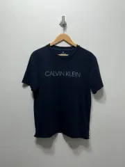カルバン・クライン ネイビ ー半袖Tシャツ M