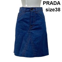 PRADA archive 2010 pleated skirt リップ柄 - メルカリ