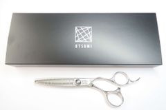 Item thumbnail for item 82a40eaa-f0e5-44cf-8d21-d8dca616afa3