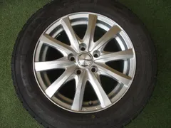 【中古】　送料込み　ラブリオン　205/60R16　スタッドレスタイヤ４本SET　90ノア・ヴォクシー　プリウスα　アベンシスのサムネイル