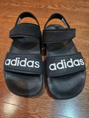 アディダス キッズ ブラック サンダル 200mm
