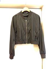 M7 ザラ ZARA ショートブルゾン サイズM 黒 ブラック ジャケット アウター