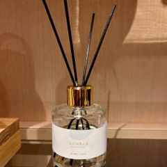 コンラッド　ディフューザー　大阪限定　2箱 新品】CONRAD大阪限定 セレニティー リードディフューザー - メルカリ