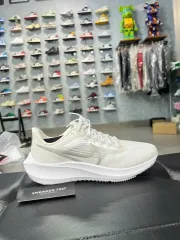 (W) ナイキ エア ズーム ペガサス 39 白 ピュア プラチナ