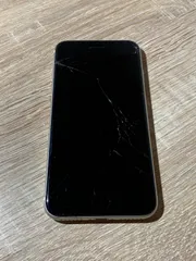 9151 iPhone SE 3 64GB スターライト