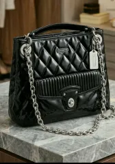 1時間限定 COACH ブラック キルティング チェーン ショルダーバッグ