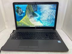 SSD512GB バッテリ◎ フルHD 15 マウス i7-7 オフィス - メルカリ