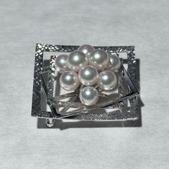 極美品】あこや真珠 本真珠 パール 9珠 ブローチ 帯留め 極美品】あこや真珠 本真珠 パール 9珠 ブローチ 帯留め