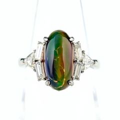 虹彩映えるメキシコファイアオパール ダイヤモンドリング 2.15ct 