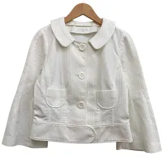 トゥービーシック TO BE CHIC ショート丈ジャケット ベルスリーブ 襟取り外し可能 ホイワイト系 サイズ38 S相当 のサムネイル