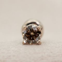 美品】 Pt ブラウンダイヤモンド [0.554ct] ピアス 片耳用 - メルカリ