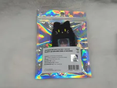 ZEROBASEONE TIMELESS WORLD IN SEOUL JIWOONG FLUFFY ID HOLDER