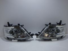 セレナC25 CC25 後期 HIDヘッドライト KOITO 100-24921 - メルカリ