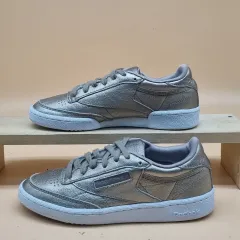 リーボック クラブ C 85 レディーススニーカー 235