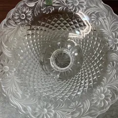 HOYA GLASS HOYAクリスタルガラス 盛り皿 ホヤ ガラス 花模様 アンティーク クリスタルガラス　フルーツ盛り