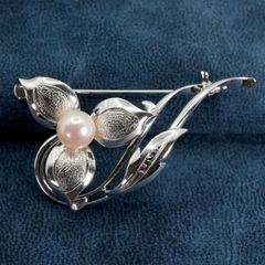 ヴィンテージ】SILVER刻印 本真珠3粒ブローチ リーフモチーフ 昭和