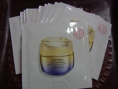 資生堂 バイタルパーフェクション アドバンスクリーム 1.5g×10包