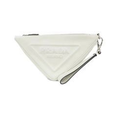 新品 プラダ ティッシュポーチ ティッシュケース 入手困難 激レア 