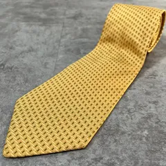 【Salvatore Ferragamo】サルヴァトーレフェラガモ 幾何学柄ネクタイ 小紋柄ネクタイ シルク100% メンズ イタリア製 ゴールド 金色 総柄ネクタイ ビジネスネクタイ ブランドネクタイ フォーマルネクタイ クラシックデザイン