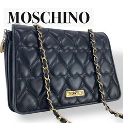 【美品】MOSCHINO モスキーノ　ハートレザー　チェーン　ショルダーバッグ　斜め掛けバッグ　キルティング　本革　レザー　ゴールド金具　ロゴ入り　レディース