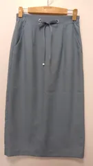 M02　ナチュラルビューティーベーシック　NATURAL BEAUTYBASIC　Ｓサイズ　タイト　ナロースカート　サックスブルー　バックスリット　洗濯OK