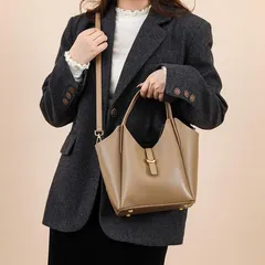 ショルダーバッグ レディース 本革 レザー ハンドバッグ 大容量 斜めがけ 肩掛け オールシーズン カジュアル