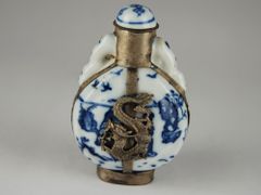 鼻煙壷 染付 瓢箪形 骨董品 中国骨董 - メルカリ