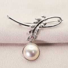 美品✨ MIKIMOTO ミキモト パール ブローチ どんぐり - メルカリ