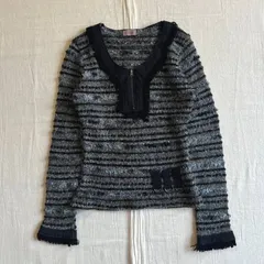 00s　archive　アーカイブ古着　多色編みローゲージニット　ボーダー柄　異素材MIX　シャギー　薄手セーター　フリンジ・金具装飾　胸元ジップアップ　一点物　Y2K　平成ギャル　パンキッシュ　グランジ　multi stripes fringe knit