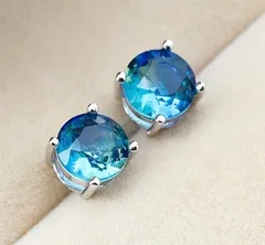 ロビン・ブルーグリーン　ジルコン　8ミリ　シルバー　ピアス