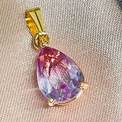 アメジスト　タンザナイト　バイカラー  グラデーション　ゴールド　ネックレストップ　チャーム