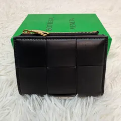 BOTTEGA VENETA  マキシイントレチャート ラウンドジップ 折りたたみ財布 781