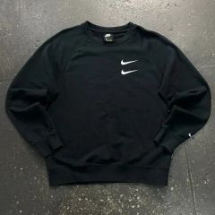 100 NIKE ダブルスウッシュ スウェット
