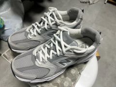 ニューバランス 530 グレー 270