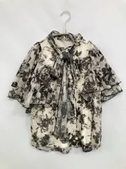 one after another NICE CLAUP ワンアフターアナザーナイスクラップ シャツ/ブラウス F ブラック 花柄・ボタニカル柄 フリル リボン ミドル丈 半袖 ボウタイ襟 スタンドカラー