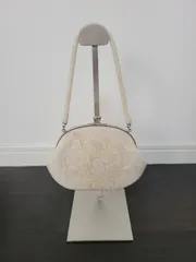 総ビーズバッグ 昭和レトロ がま口 手提げ パーティー クラッチバッグ 和装　和装用バッグ  着物 小紋 訪問着 上品　ビーズバック　結婚式　成人式