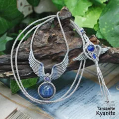 白銀に輝く魔石『カヤナイト/カイヤナイト』天使の羽根/羽翼マクラメ編ネックレス