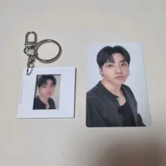 BTS アリ랑特典 ジョングク キーホルダーとトレカ1枚 まとめ