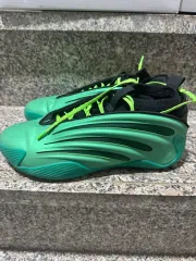 アディダス ハーデン ボール ボリューム 9 サイズ 265 グリーン NBA (ほぼ新品)