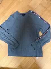 トミーヒルフィガー ニット グレー ニット トミー ニット グレー ニット レディース ニット レディース ニット 服 フリーマーケット クローゼット 断捨離