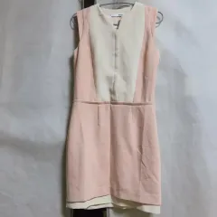 スタイリッシュなクリームピンク ツートン ノースリーブ スーツ ジャケット