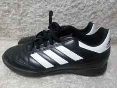 215 アディダス サッカーシューズ 中古 靴